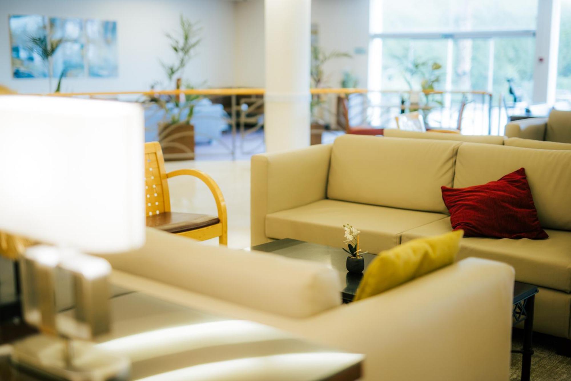 David Dead Sea Resort & Spa Ejn Bokek Exteriér fotografie The lounge at the airport