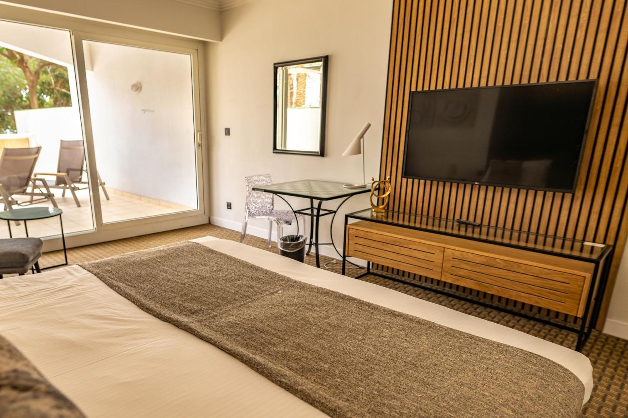 David Dead Sea Resort & Spa Ejn Bokek Exteriér fotografie A room at the hotel